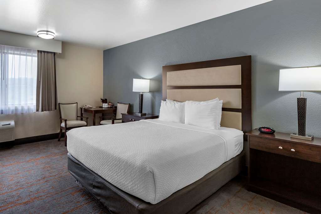 Best Western Sunridge Inn & Conference Center - photo 8
