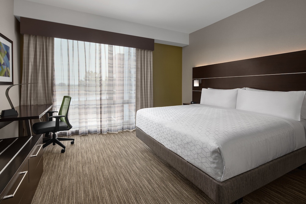 Holiday Inn Express & Suites Woodside LaGuardia Airport by IHG - photo 14
