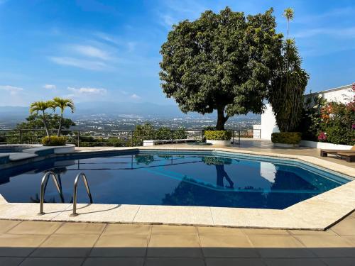 Casa Lomas de Cuernavaca — 4-Star Luxury Hotel in Jiutepec, Mexico