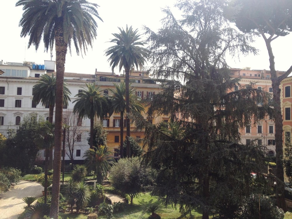 Capitolium Rooms — Rome — photo 2