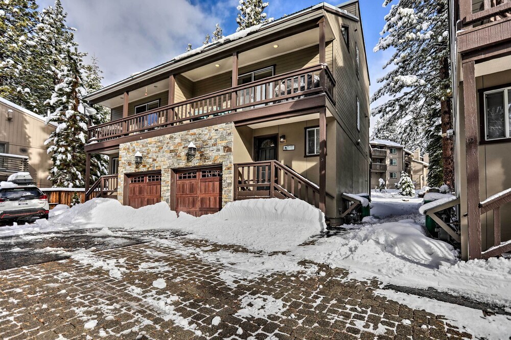 Incline Village Retreat Near Skiing & Beaches — 4-Star Luxury Hotel in Incline Village, United States