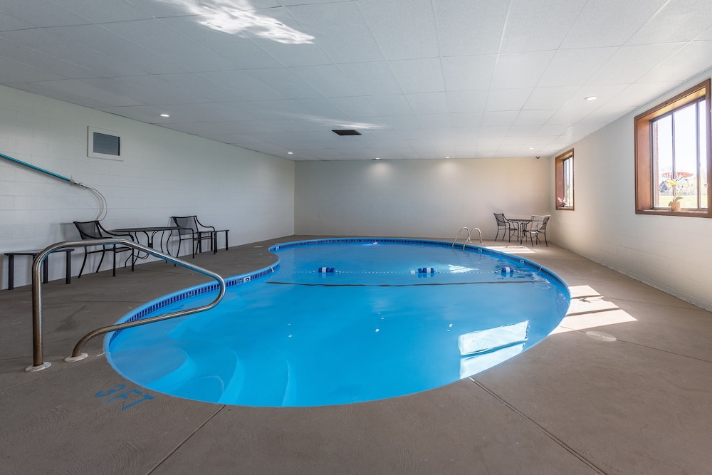 Quality Inn Farmington - photo 16