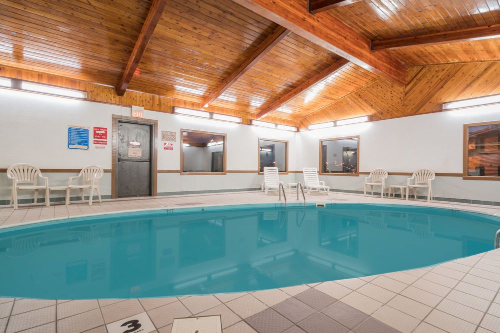 Bison Inn and Suites - photo 18