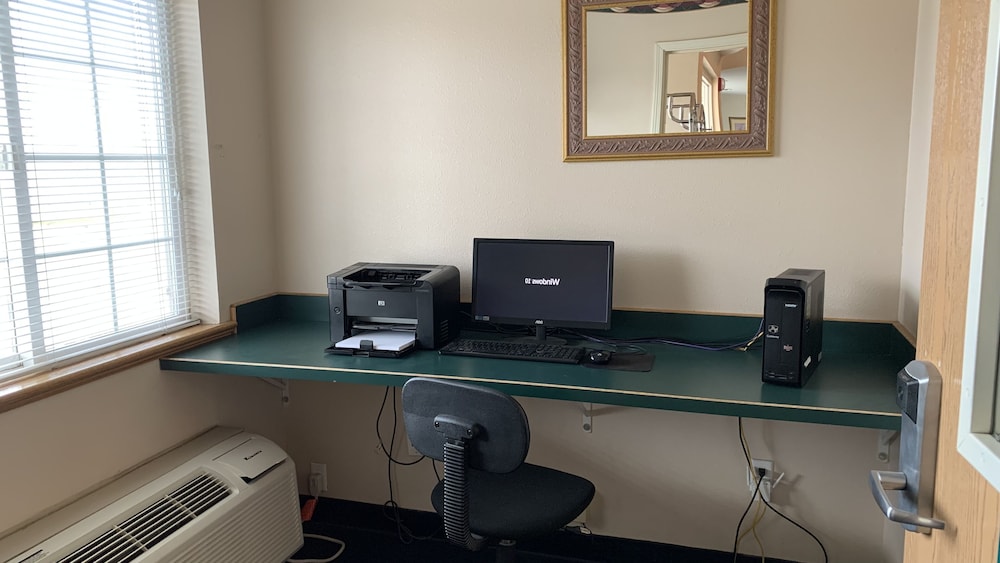 Fairbridge Inn & Suites Miles City - photo 63
