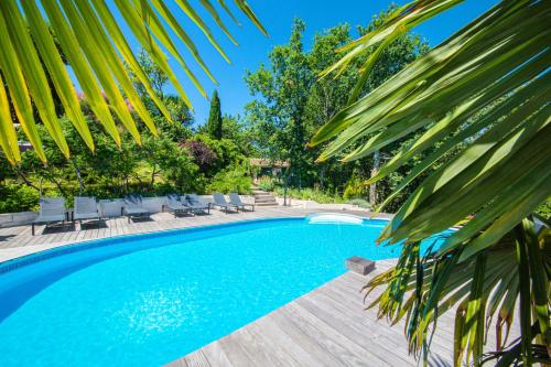 Les Hauts De Jeanvert Le Bouleau Piscine Gaillac — Gaillac