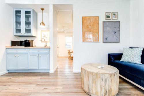 The Hideout Upscale 1 Bed Private Outdoor Space — hotel in Thompson's Station