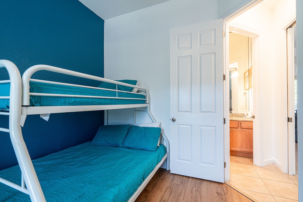 Crystal Cove in Miramar Beach, United States