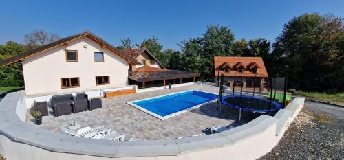Bazen & Spa Oasis Budimberg — 4-Star Luxury Hotel in Ludbreg, Croatia