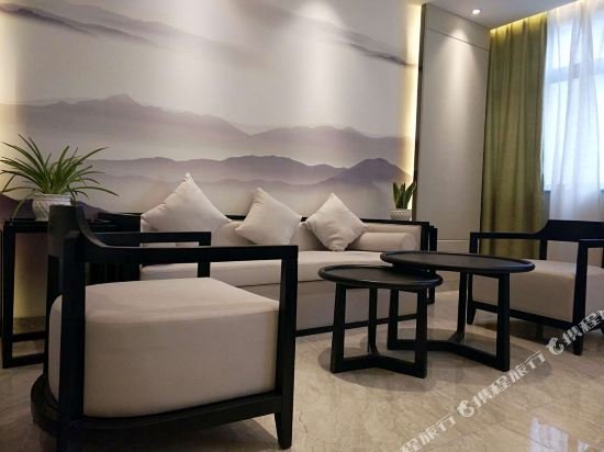 Bowei Hotel - carbon neutral hotel in Zhengzhou