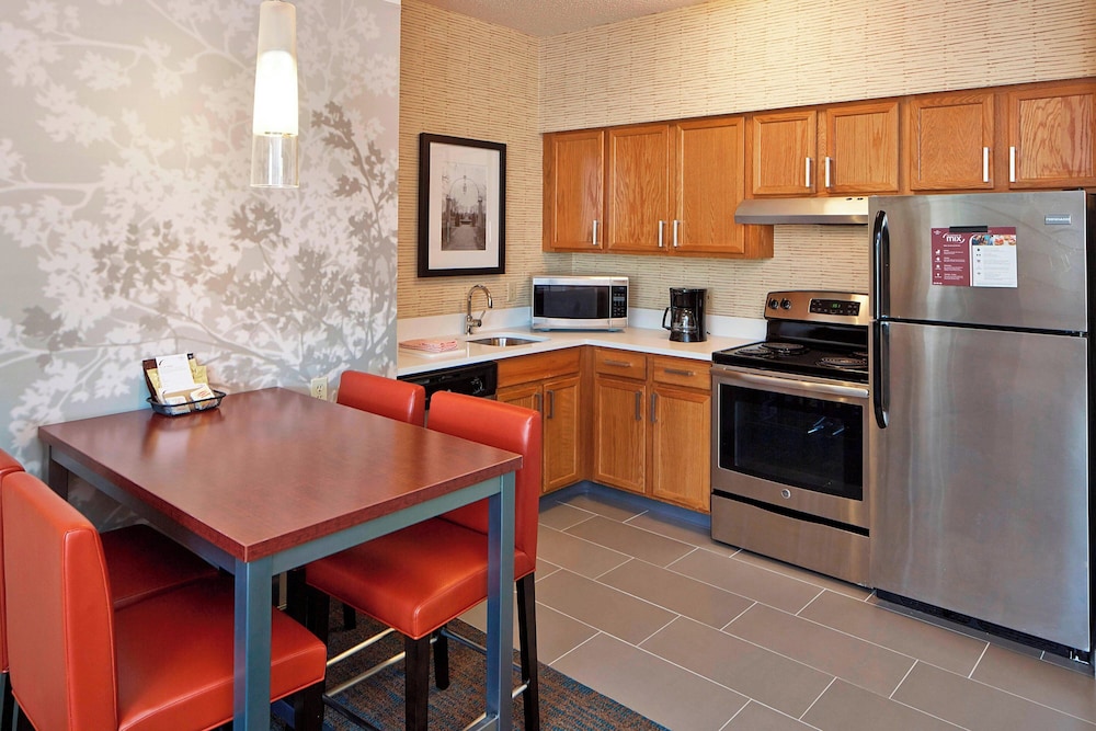 Residence Inn by Marriott Minneapolis St. Paul Roseville - photo 31