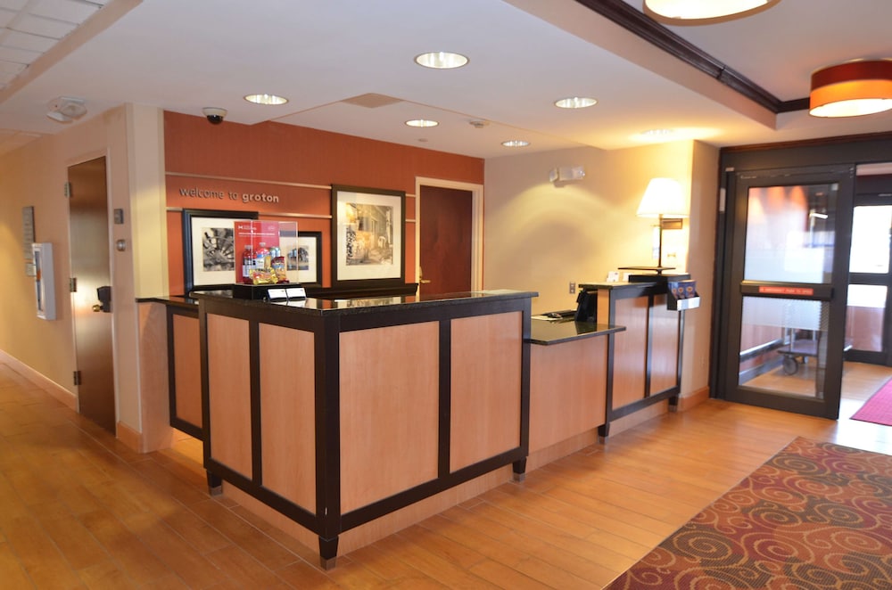 Hampton Inn Groton - photo 5