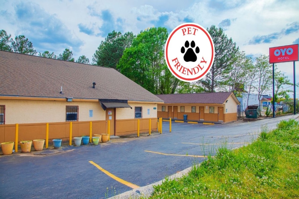 OYO Hotel I 20 Decatur East Atlanta in Decatur, United States