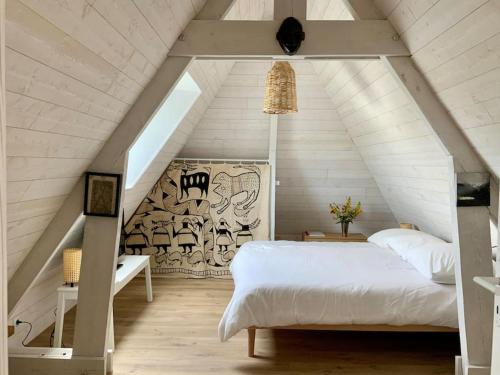 Un Verger En Bord de Mer in Locmariaquer, France