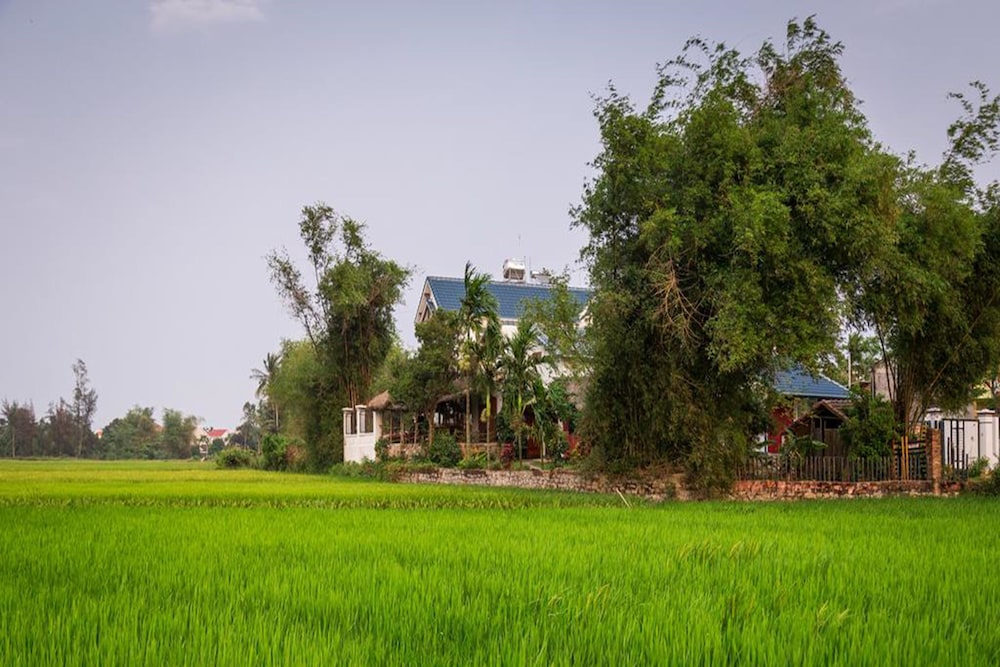 La Terrazza - carbon neutral hotel in Da Nang