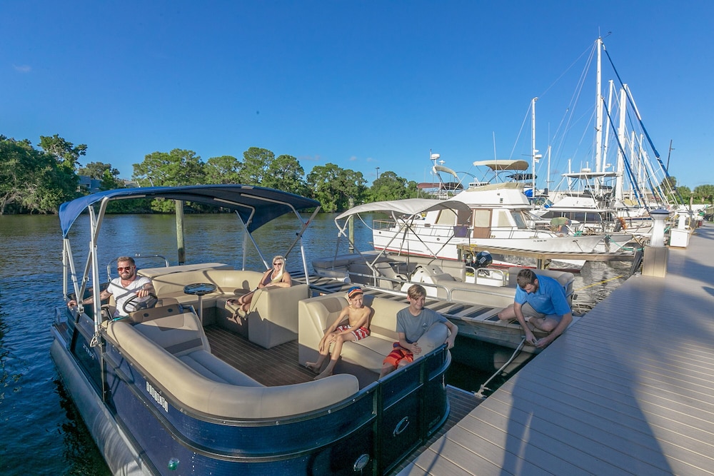 Cape Crossing Resort & Marina - photo 61
