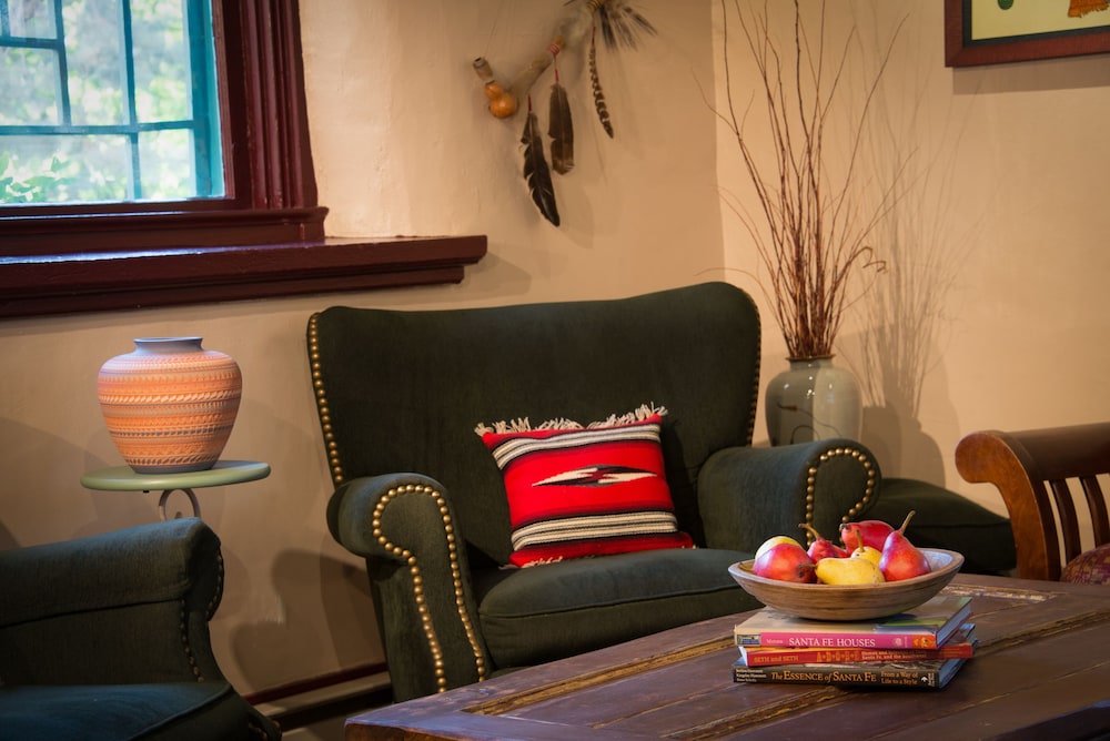 Inn Of The Turquoise Bear - photo 3