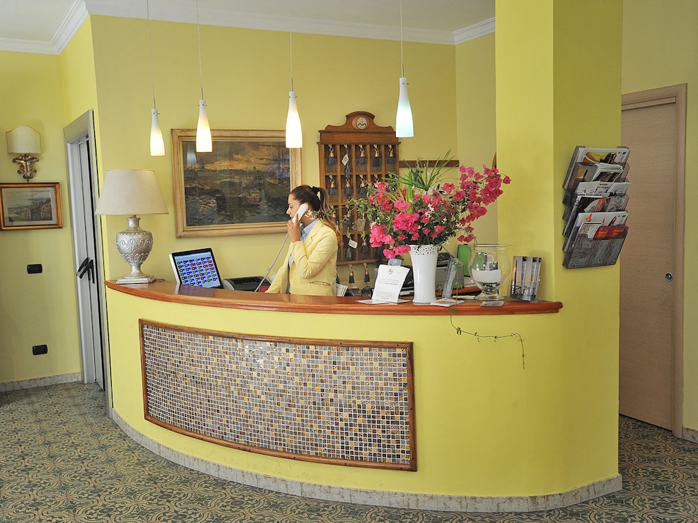 Hotel Miramare — Maiori — photo 5