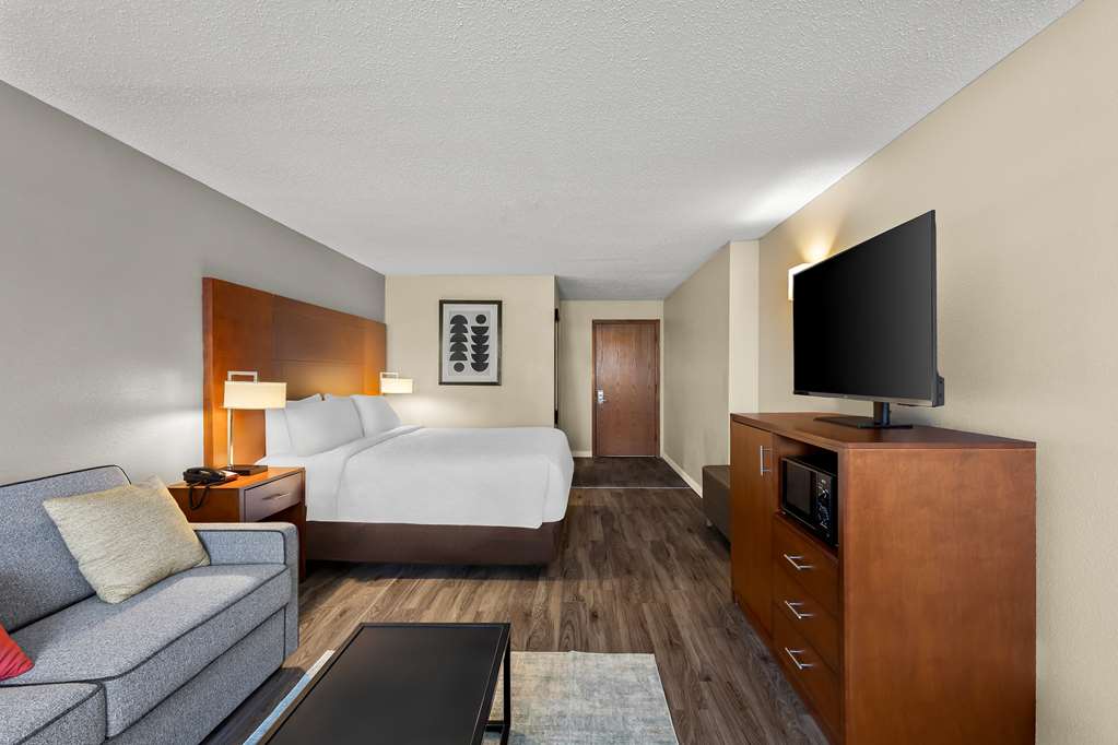 Best Western Fremont Angola I 80 90 Toll Road - photo 33