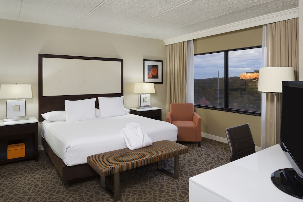 Hyatt Regency Suites Atlanta Northwest - photo 6
