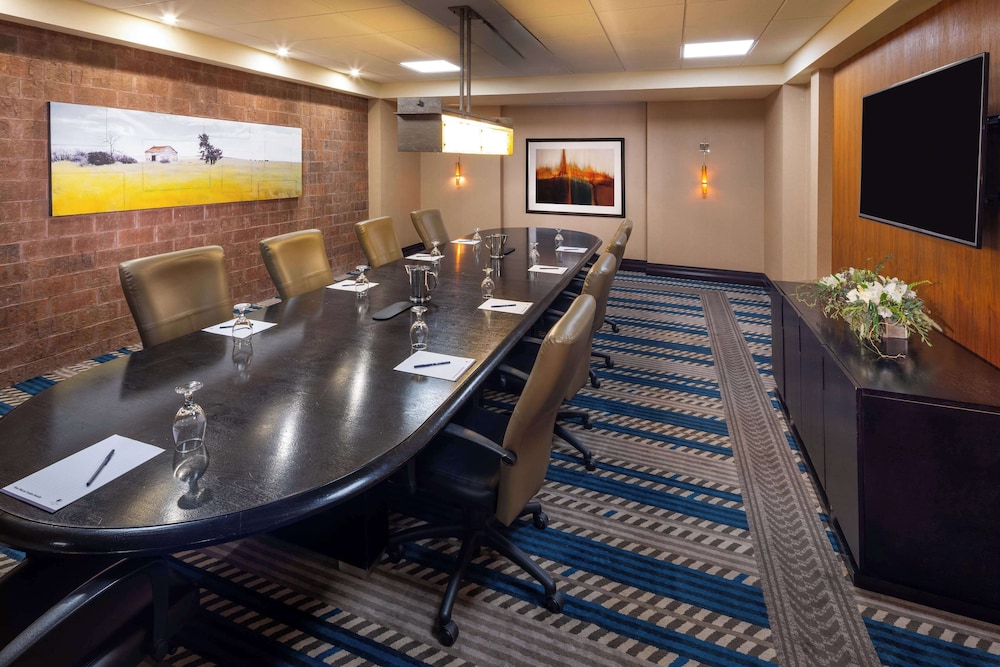 DoubleTree by Hilton Hotel Billings - photo 26