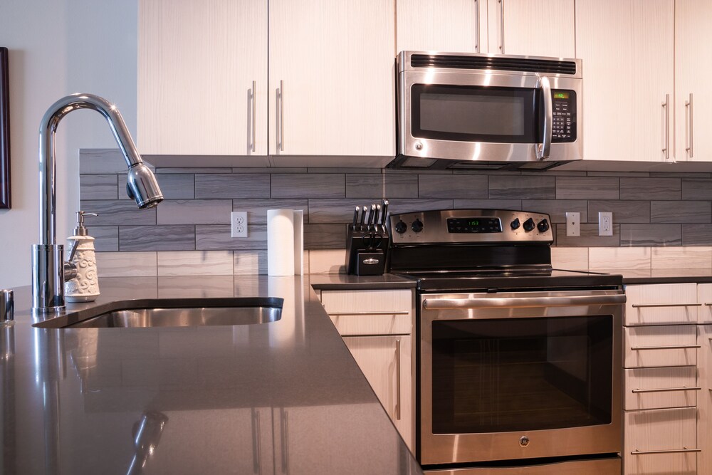Belltown Waterfront Suites by Barsala - photo 8