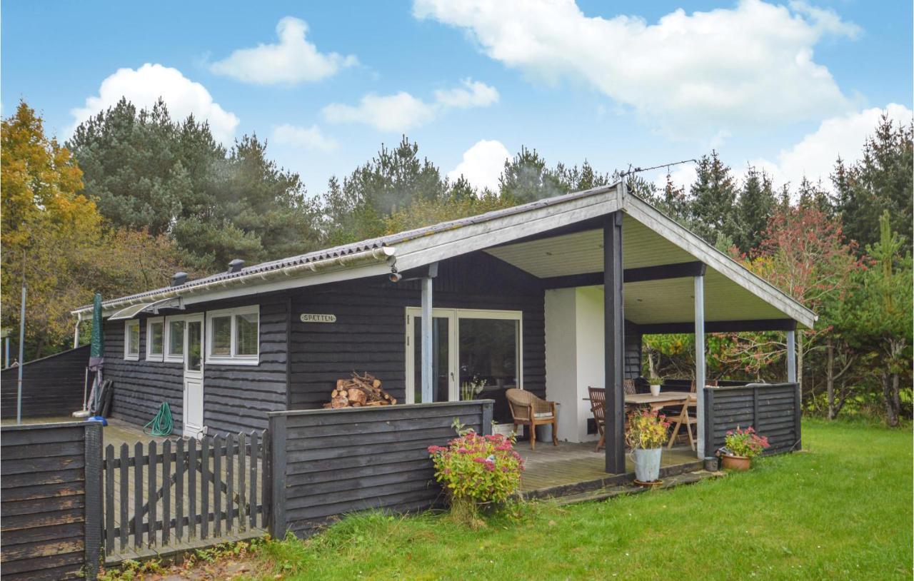 Spætten - carbon neutral hotel in Brovst