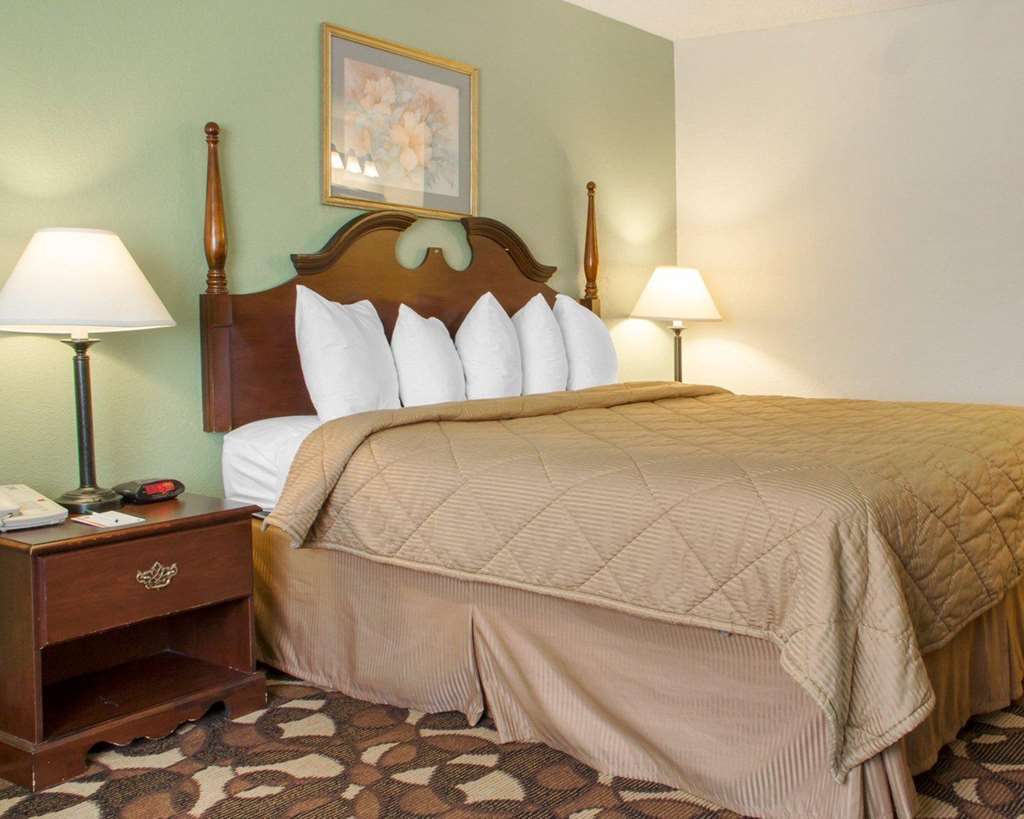 Quality Inn Broken Arrow Tulsa - photo 12