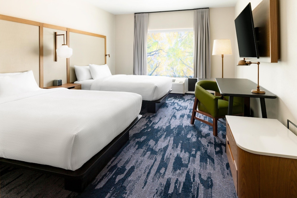 Fairfield Inn & Suites Oakhurst Yosemite - photo 13