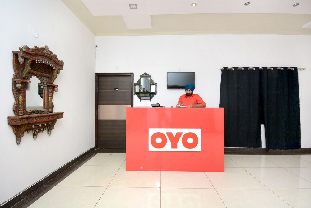 Hotel O DS Royal Guest House in Ludhiana, India