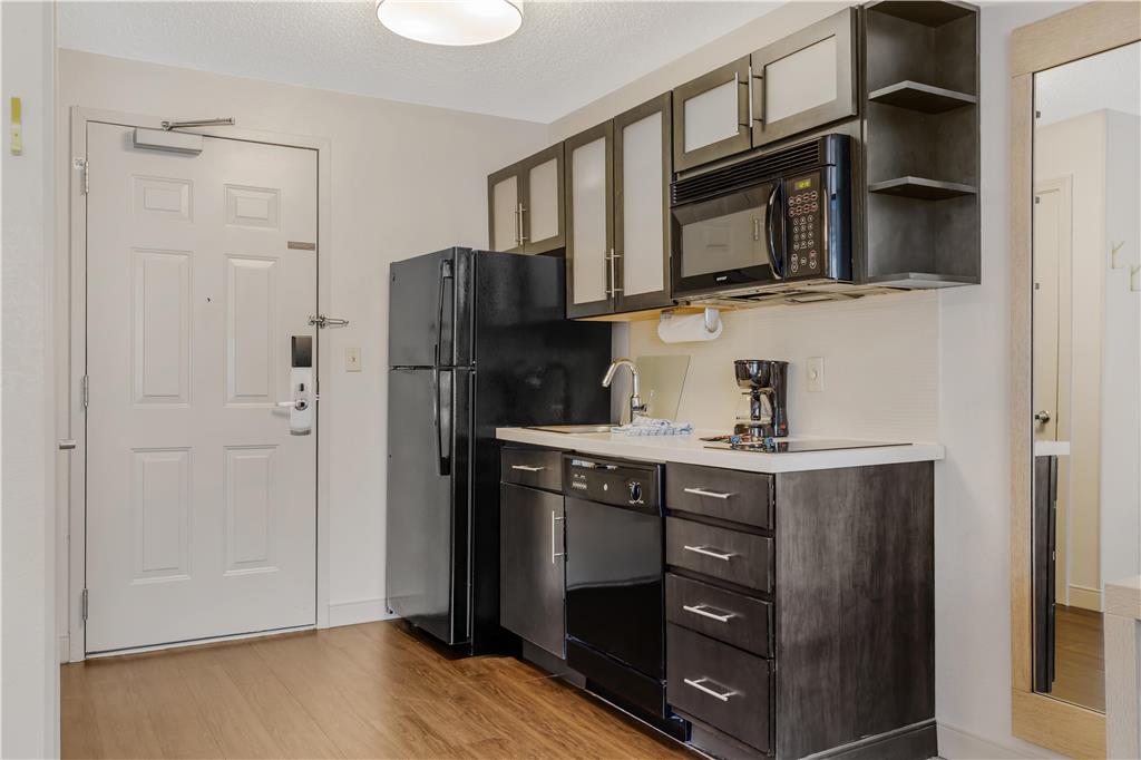 Sonesta Simply Suites Boston Burlington - photo 27
