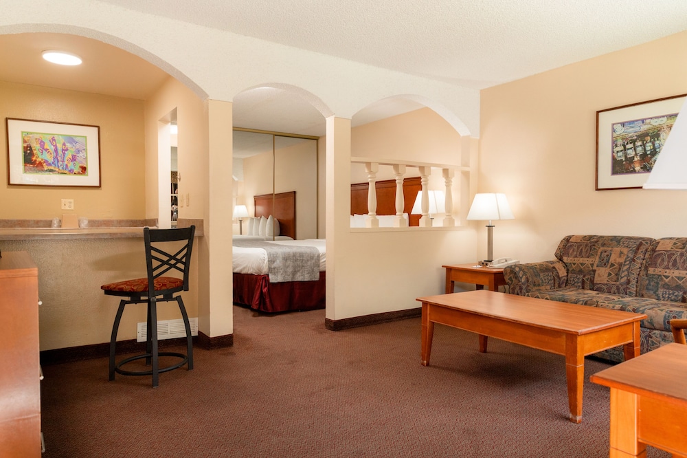Mardi Gras Hotel & Casino - photo 13