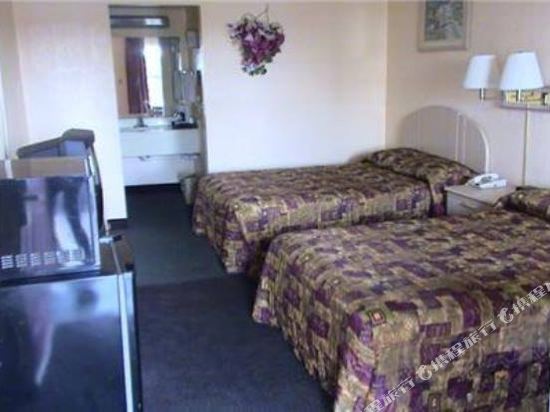 Executive Inn Mercedes - photo 14