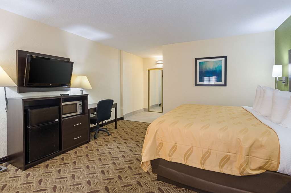 Quality Inn Tanglewood - photo 21