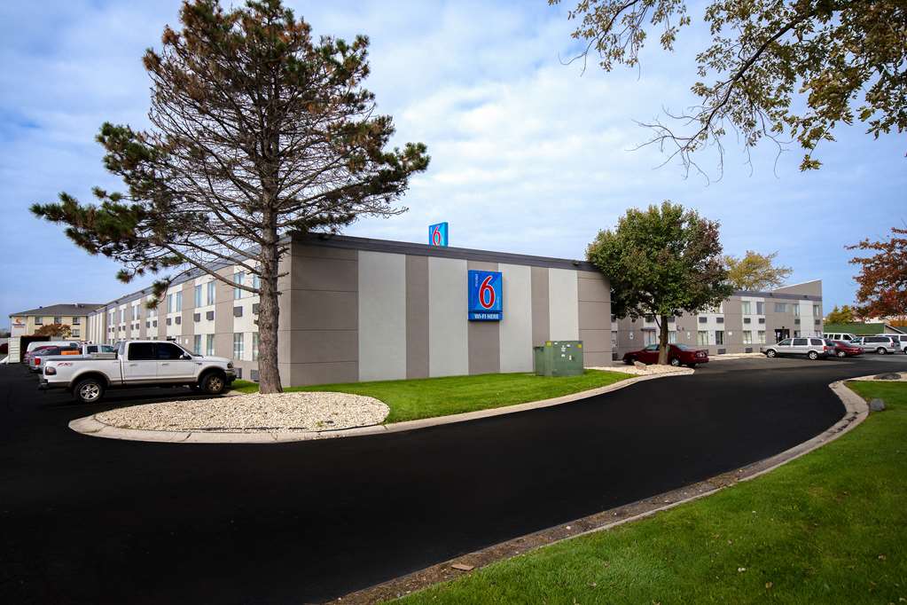 Motel 6 Merrillville IN - photo 2