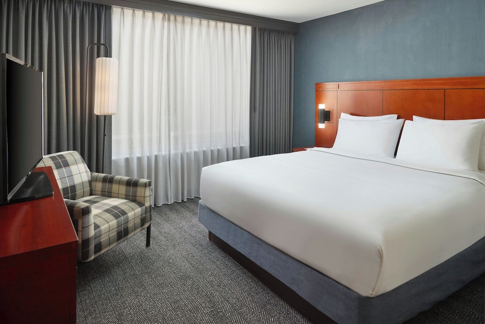 Courtyard by Marriott Washington DC Foggy Bottom - photo 13