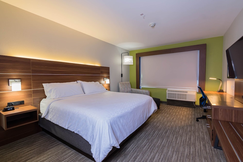 Holiday Inn Express & Suites Houston North I 45 Spring by IHG - photo 5