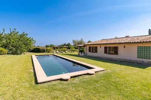 Villa Casa Tres by Sealand Villas — 4-Star Luxury Hotel in Pollenca, Spain