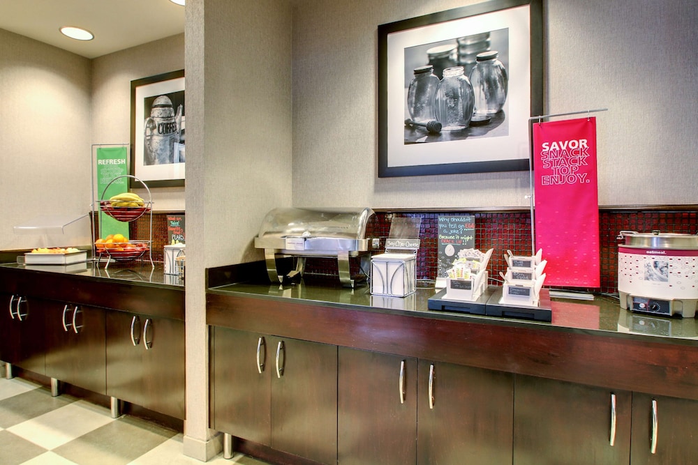 Hampton Inn Birmingham Leeds - photo 48