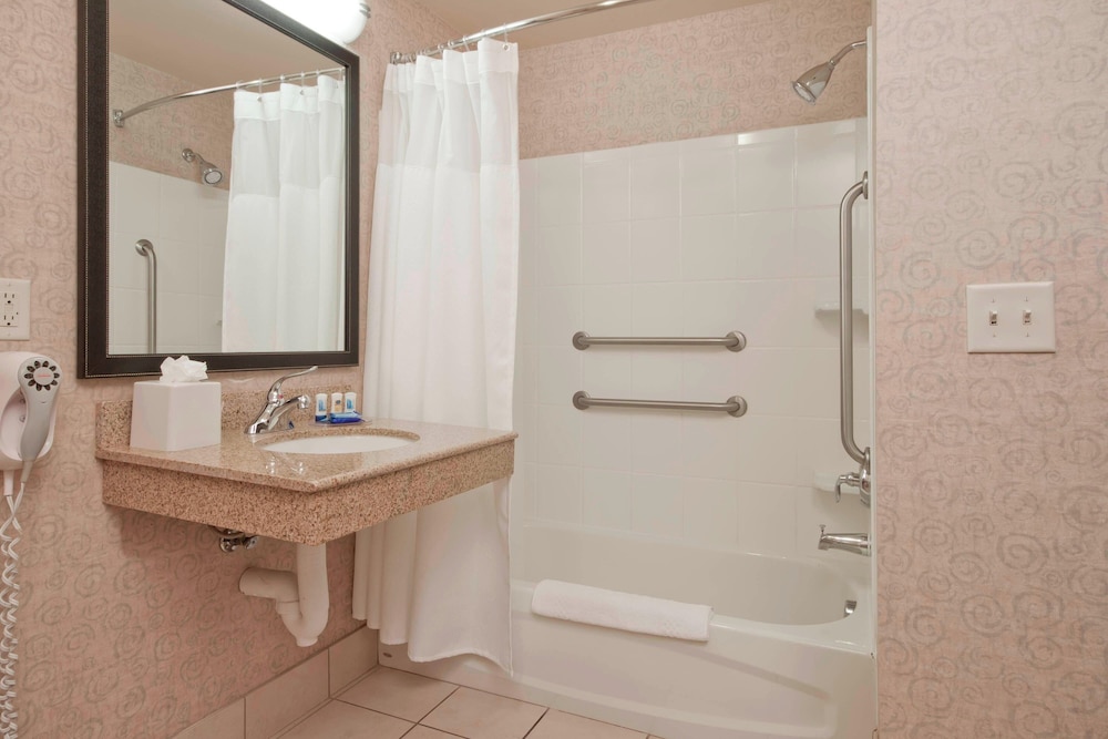 Fairfield Inn & Suites by Marriott El Centro - photo 21