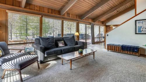 Crag 01 — Sunriver — photo 4