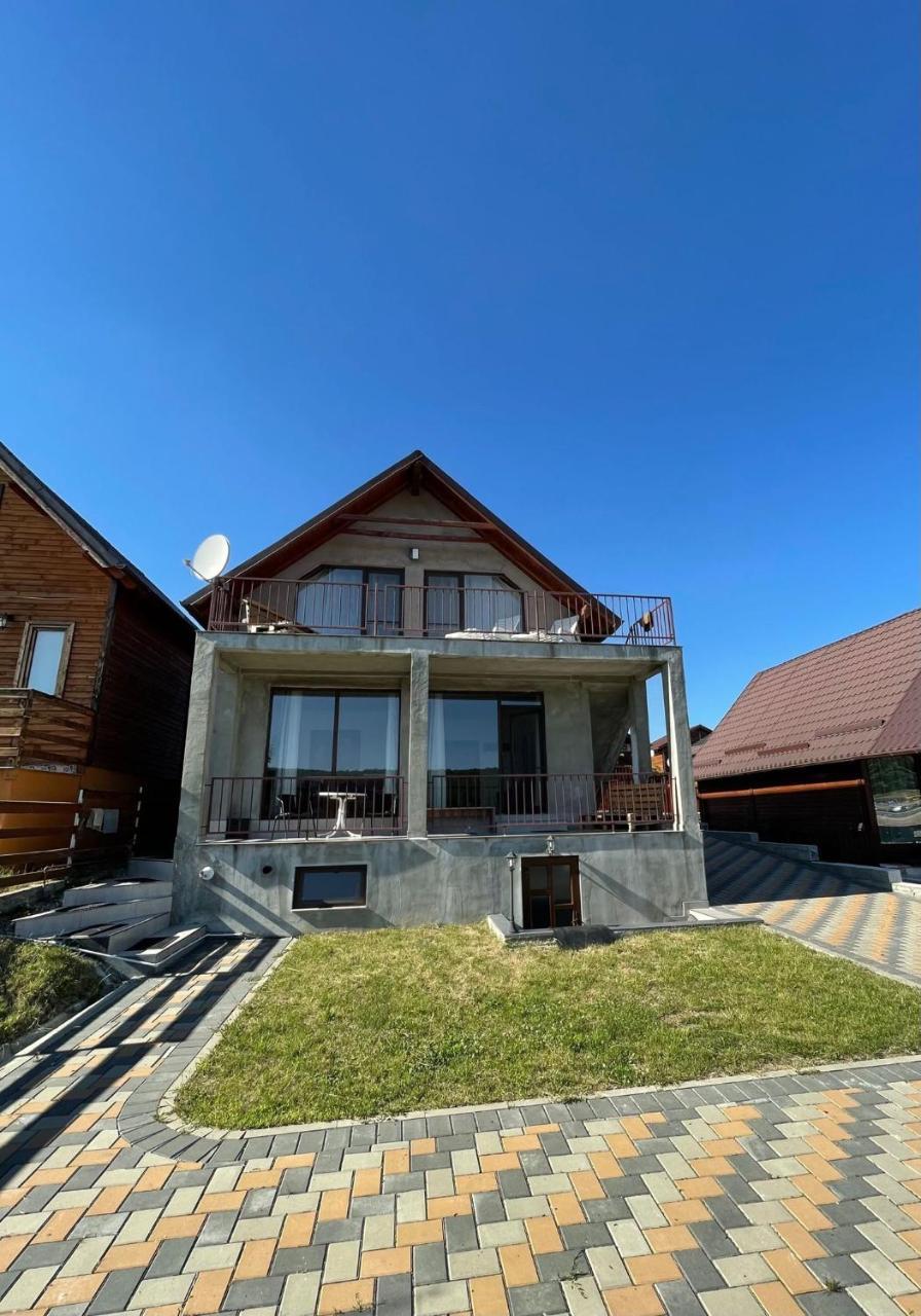 Cabana Sunrise in Beclean, Romania