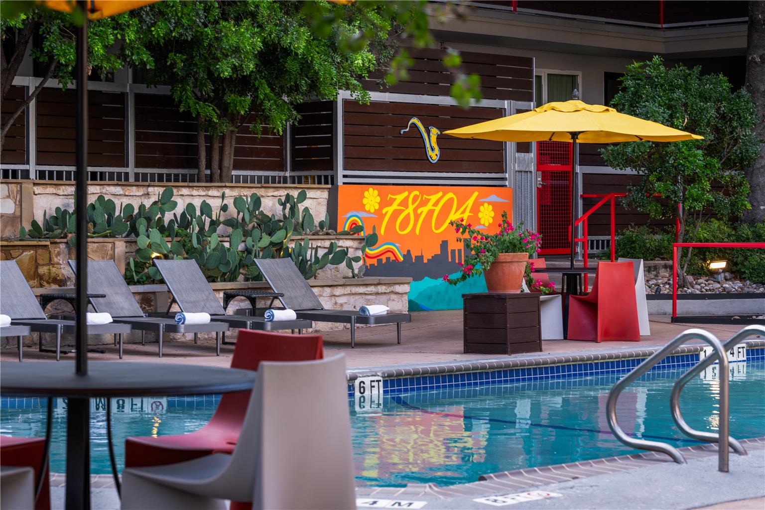 Aiden Austin City Hotel - photo 21