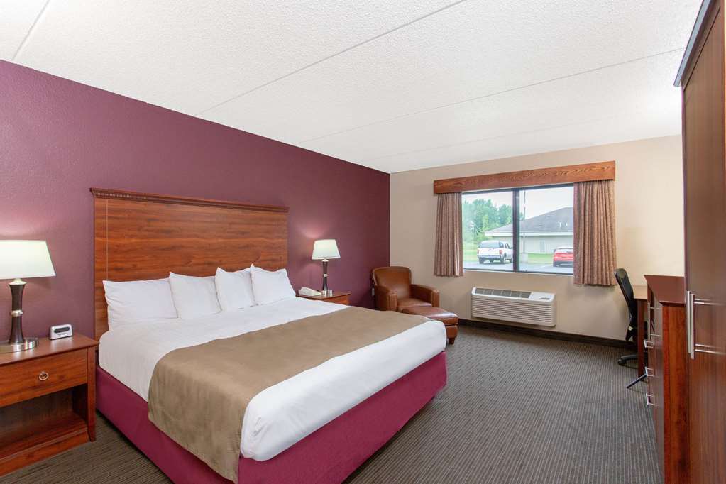 AmericInn by Wyndham New London - photo 10