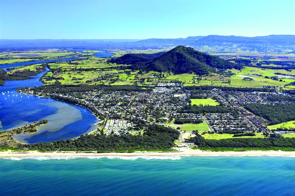 Shoalhaven Heads Village - carbon neutral hotel in Shoalhaven Heads
