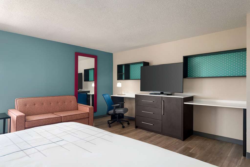 La Quinta Inn by Wyndham Columbus Dublin - photo 16