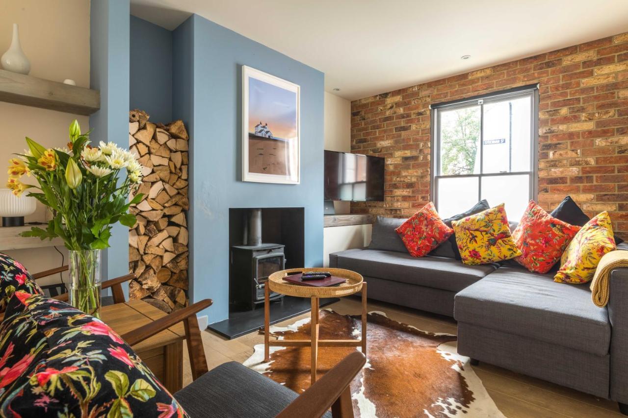 White Cottage — 4-Star Luxury Hotel in Whitstable, United Kingdom