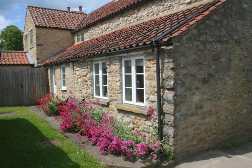 Pretty Yorkshire Stone Cottage Harome