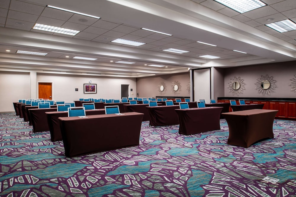 Hampton Inn & Suites Boise Spectrum - photo 109