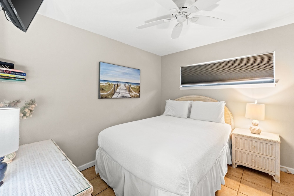 Aquavista Beach Resort By Panhandle Getaways - photo 40