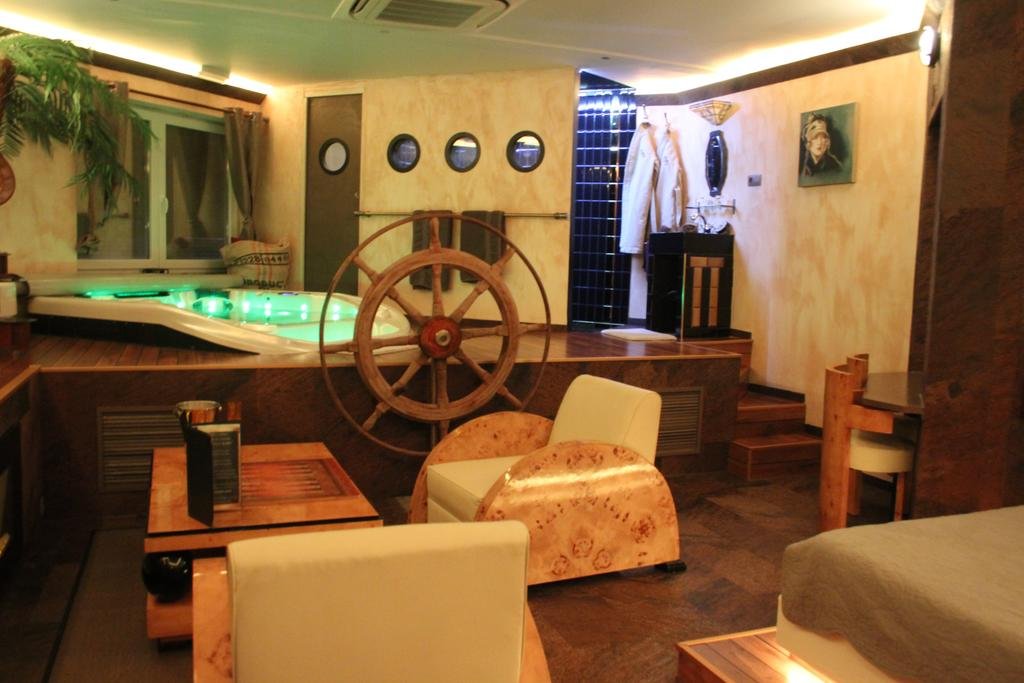 Bubble Lounge Hotel - carbon neutral hotel in Hooglede
